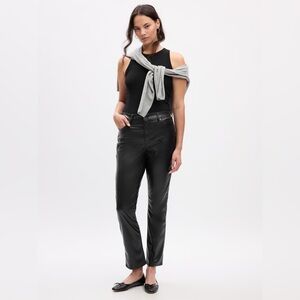 NWT Gap High Rise Vegan Leather Vintage Slim Pants Size 0 / 25 in Black